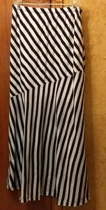 Plus Size Navy Blue Stripped Maxi Skirt 2XL